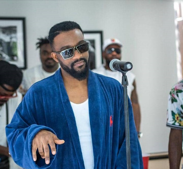 Fally Ipupa yihanganishije imiryango y