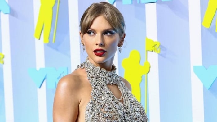 Indirimbo 10 za Taylor Swift zihariye imyanya 10 ya mbere kuri Billboard Hot 100