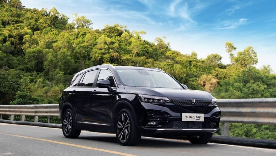 SKYWELL ET5 SUV