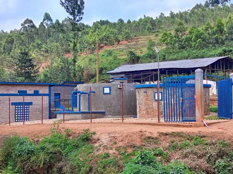 Ahubatswe ibigaga by'amazi bizafasha abaturage bo mu Murenge wa Mukindo kugezwaho amazi meza