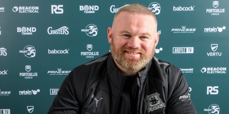 Wayne Rooney wabaye rutahizamu w'u Bwongereza