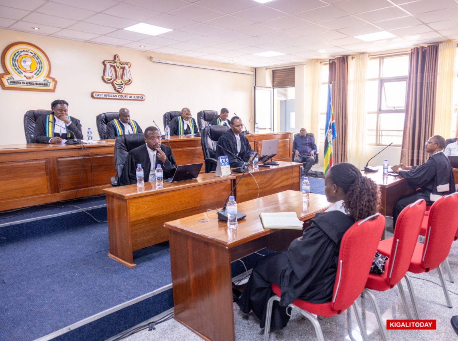 Urubanza rwabereye mu cyumba cy'Urukiko Rukuru rw'Ubucuruzi, i Nyamirambo mu Karere ka Nyarugenge
