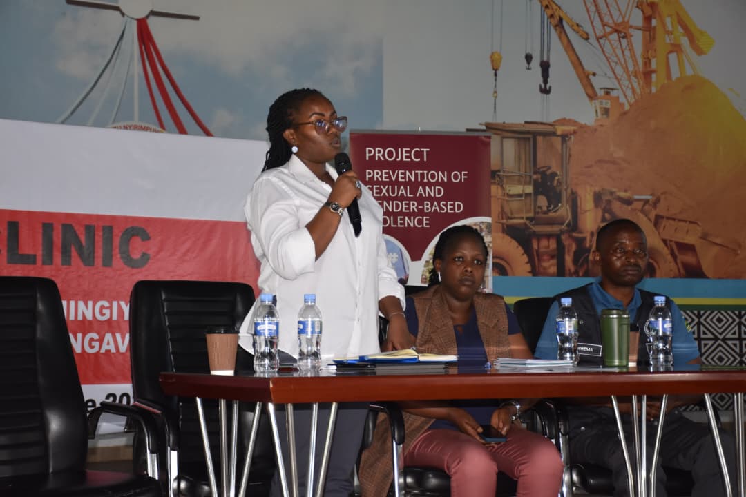 Umuyobozi Mukuru ushinzwe iterambere ry'ubukungu no kurengera umwana muri MIGEPROF asaba abana b'abakobwa kwirinda inshuti mbi zibakururira mu busambanyi