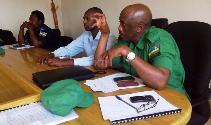 Willy Baguma, Umuyobozi wa DASSO mu Karere ka Rwamagana, asaba aba DASSO kurangwa n