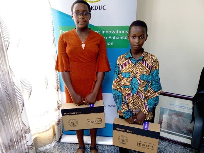Ishimwe Umubyeyi Marie Regine na Humura Elvin bigaga kuri Wisdom School baje mu myanya ya mbere ku rwego rw'Igihugu