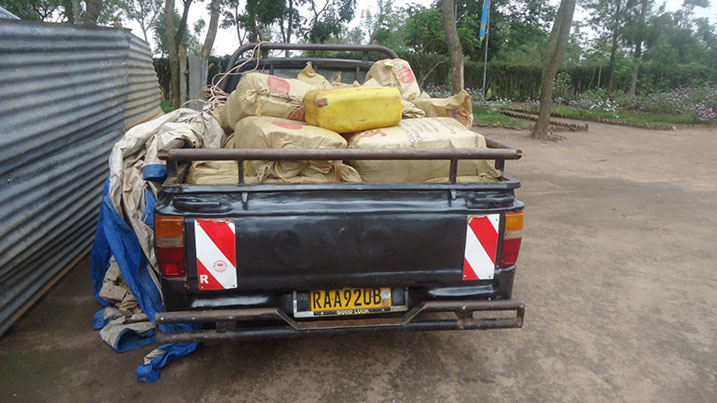 Rengera yari abakiye amakarito 60 ya Chief waragi na litiro 20 za Kanyanga.