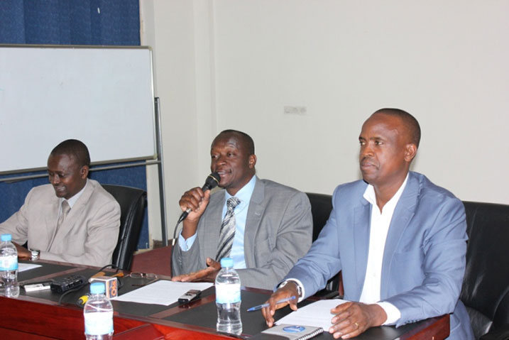 Minisitiri Habineza yasabye abanyarwanda kwamagana umuco wo gukunda iby'ubuntu.