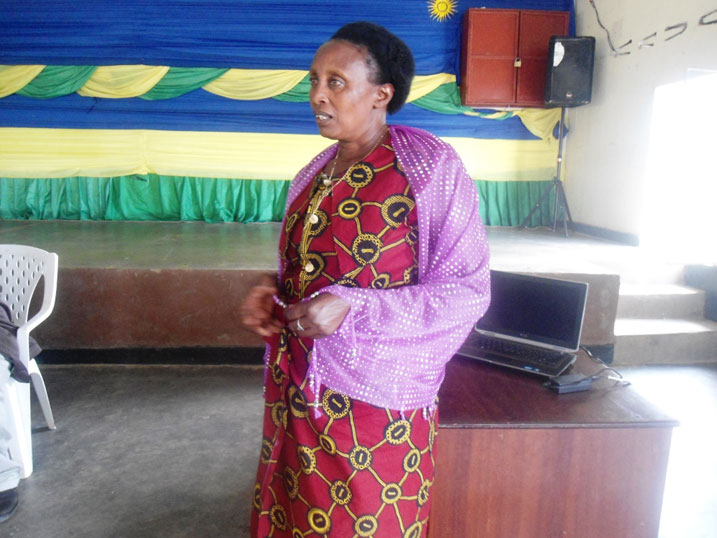Nyinawabega yatanze imbabazi ku wamusahuye amusubiza n'inka yari yamurishye.