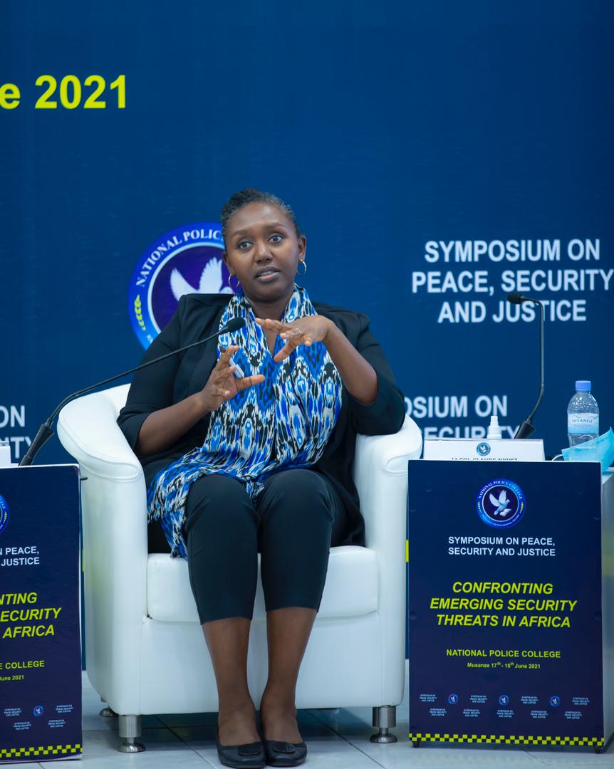 Yolande Makolo 