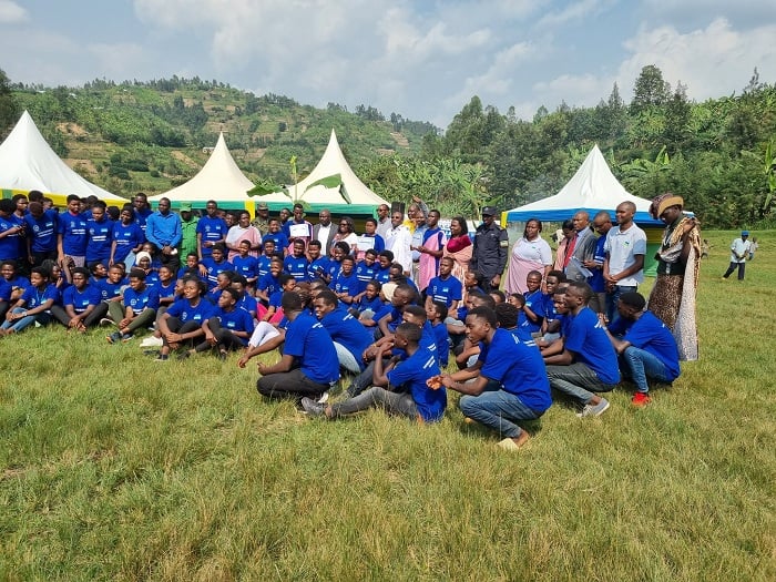 Urubyiruko rusoje urugerero rwashimwe n