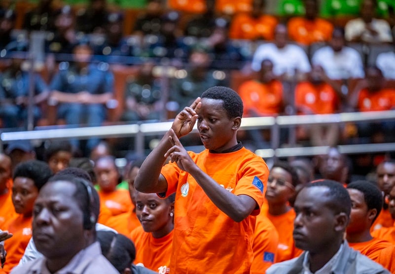 Nziyonsenga ufite ubumuga yasabye kwinjira mu Ngabo z