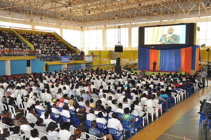 Iyi nama yitabiriwe n'urubyiruko rusanga ibihumbi bibiri.