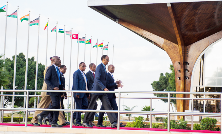 Perezida Kagame yageze i Nairobi kuri uyu mugoroba.