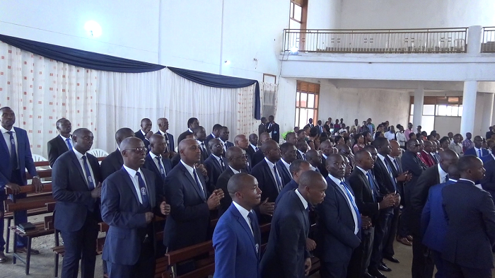 Kwishyira hamwe kw'aba bagabo bibafasha kwita ku iterambere ry'ingo zabo