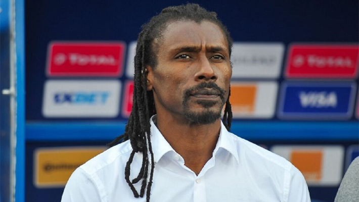 Aliou Cissé ntakiri umutoza w