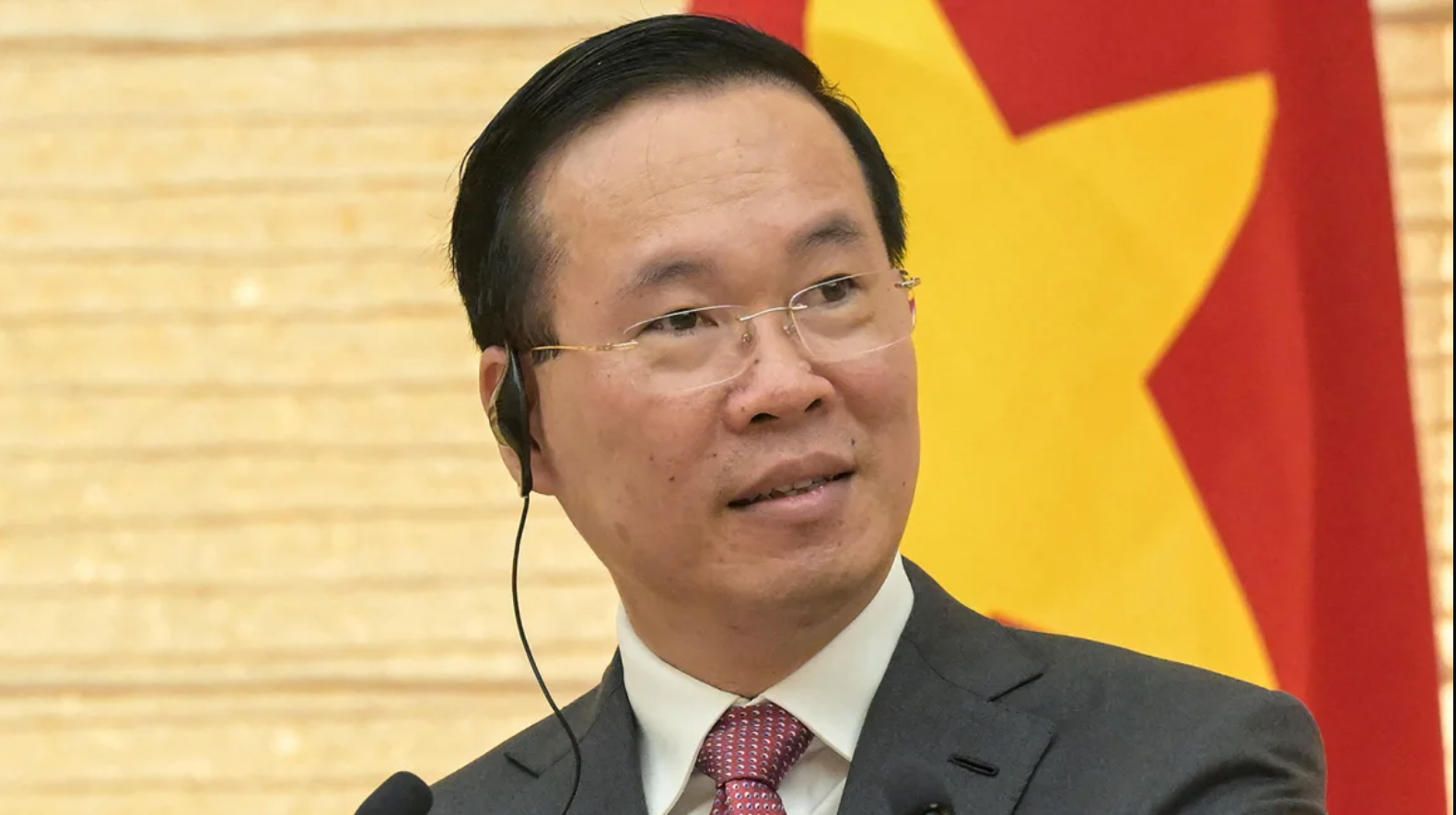 Perezida wa Vietnam yeguye 