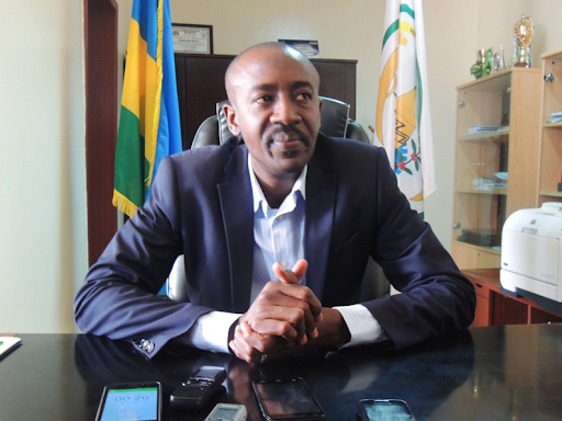 Manda dutangiye iradusaba kuryama gake - Mbonyumuvunyi Radjab uyobora  Rwamagana - Kigali Today