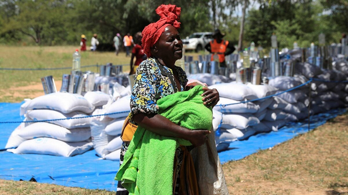 Zimbabwe yavuze ko abarenga kimwe cya kabiri cy