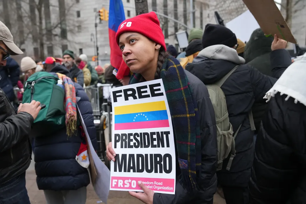 Abaturage ibihumbi bigaragambije basaba ko Maduro arekurwa